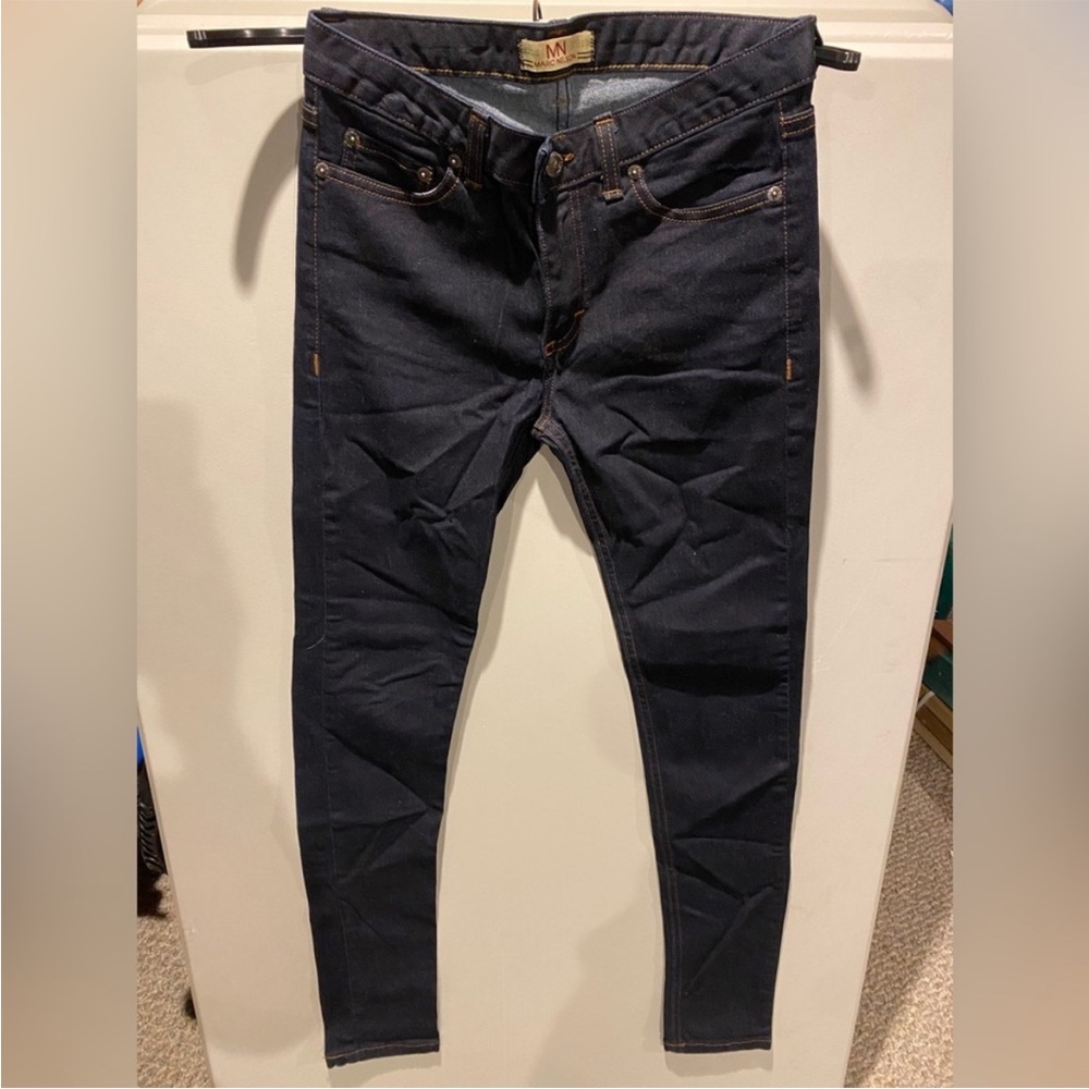 Blue Skinny Jeans with Sleek Fit